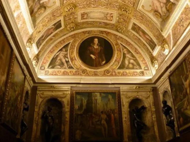 room-in-palazzo-vecchio