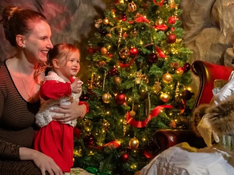 mother-and-daughter-in-grotto