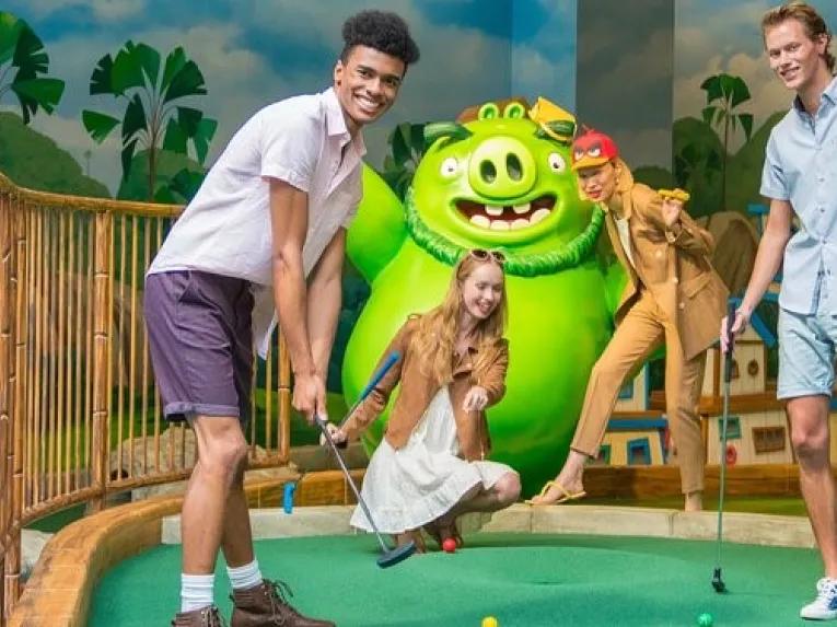 Angry Birds Mini Golf