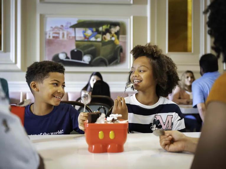 Disney's Beach Club Resort Restaurant