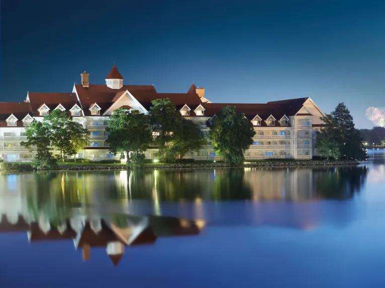 Grand Floridian Villas Exterior
