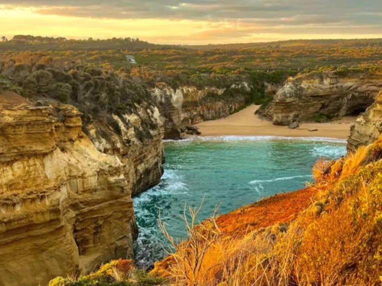 Views of the Loch and Gorge on the Great Ocean Road Sunset Tour