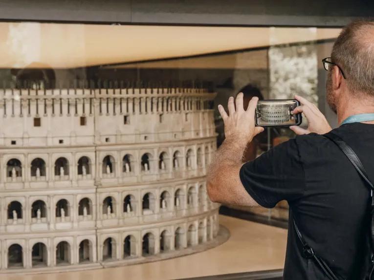 Rome Colosseum & Caesar's Palace