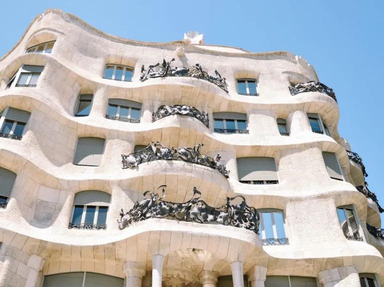 Barcelona Gracia, Tapas and Gaudi