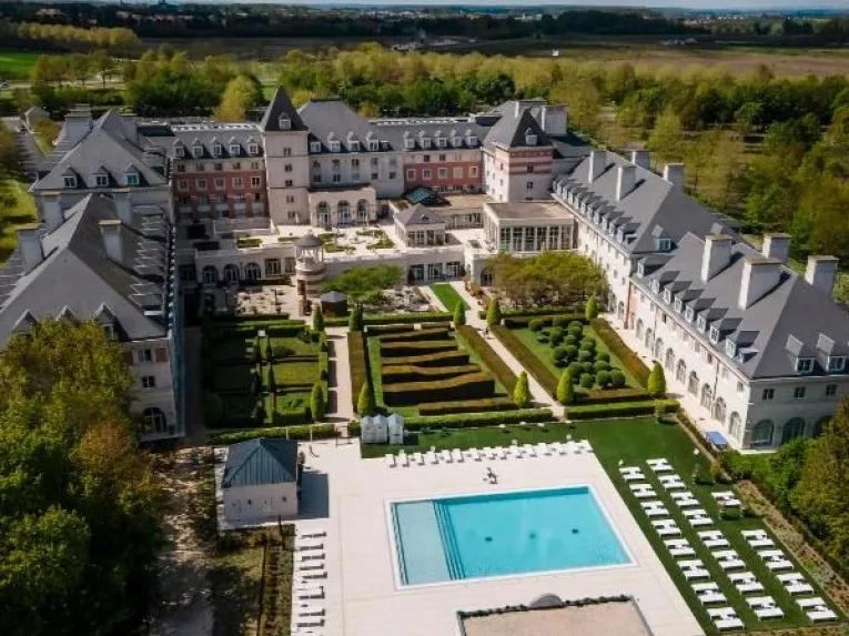 Dream Castle Hotel near Disneyland Paris