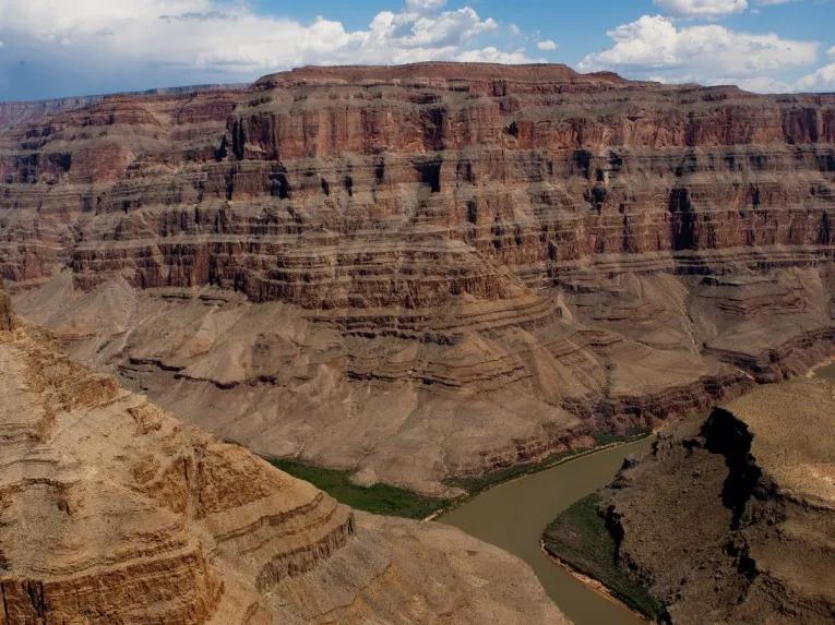 Grand Canyon Western Ranch by Luxury Bus & Helicopter Tour