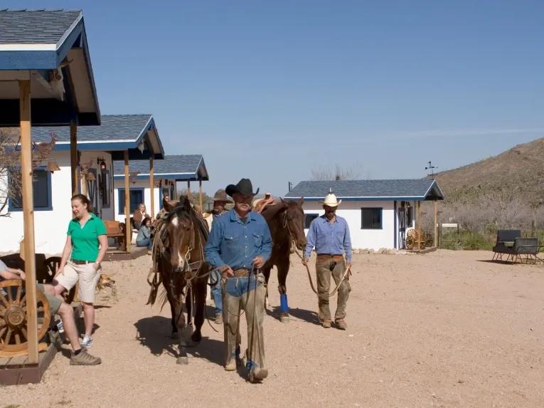 Grand Canyon Western Ranch Overnight Cabin Stay Getaway by Helicopter and Ground