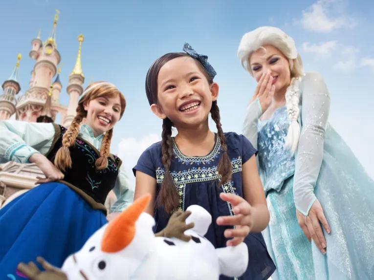 Guest, Anna and Elsa, Disneyland® Park