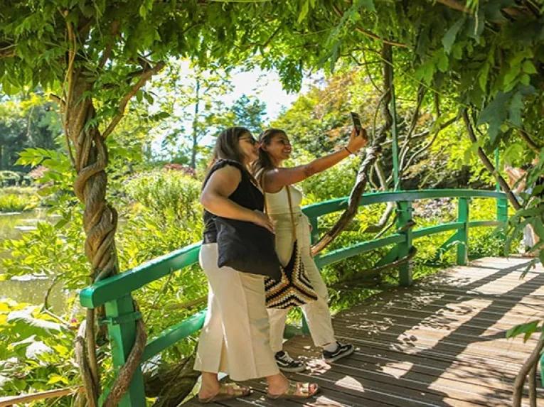 Taking selfies on the bridge