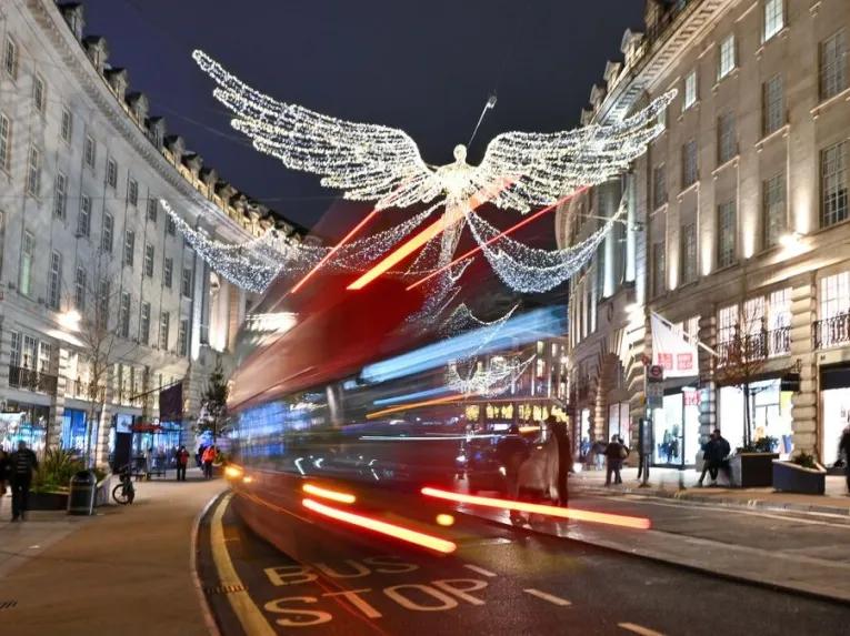 Christmas Lights Photography Tour