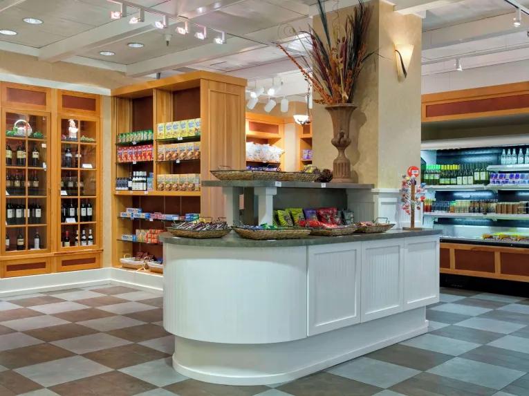 Mainstreet Market Grab & Go at Hilton Orlando Lake Buena Vista Disney Springs® Area