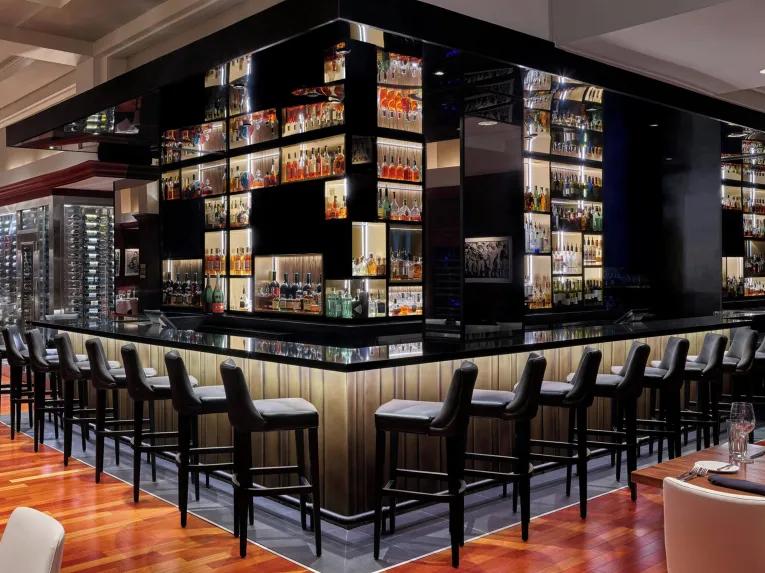 Bourbon Steak Lounge at Walt Disney World Swan and Dolphin