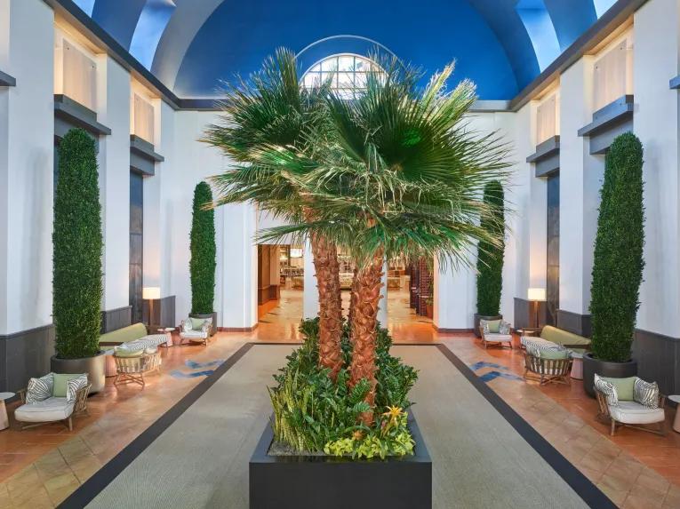 Starlight Foyer at the Walt Disney World Dolphin