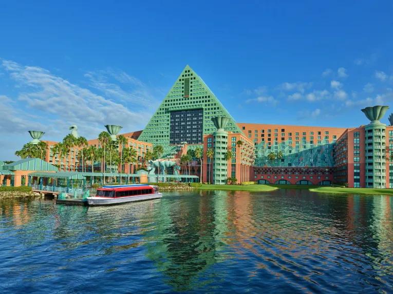 Exterior of Walt Disney World Swan in Orlando