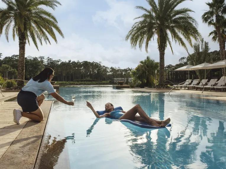 Relaxing-in-the-pool