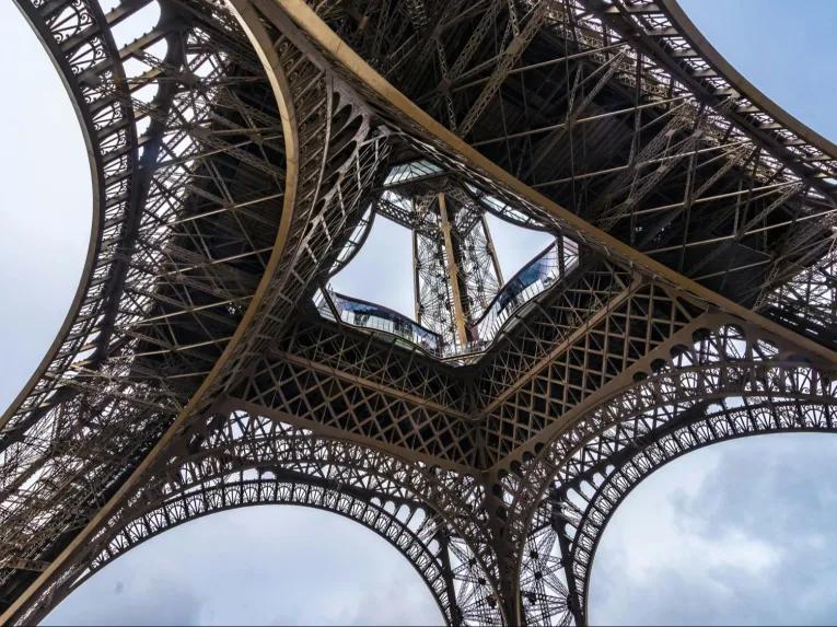 Underneath-the-Eiffel-Tower