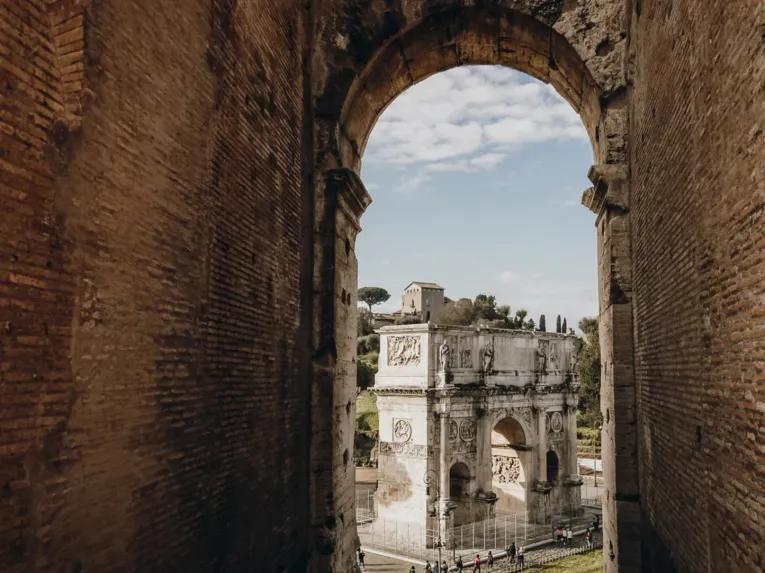 Express Colosseum Tour & Roman Forum Ticket