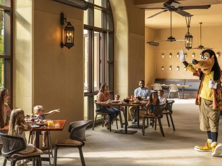 Disney Character Dining at the Four Seasons Orlando
