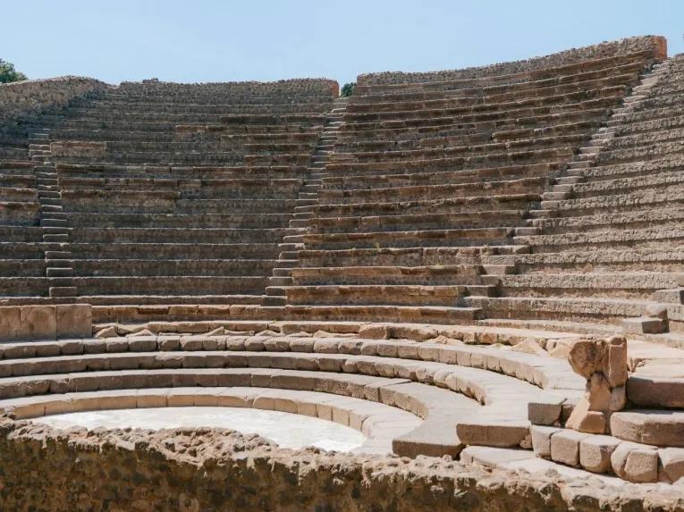 Pompeii Express Tour with Skip-the-Line & Archaeologist Guide