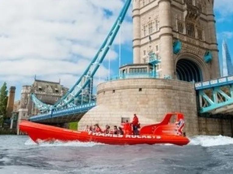 Thames Rockets Speed Boat Ride for Two - Experience Voucher