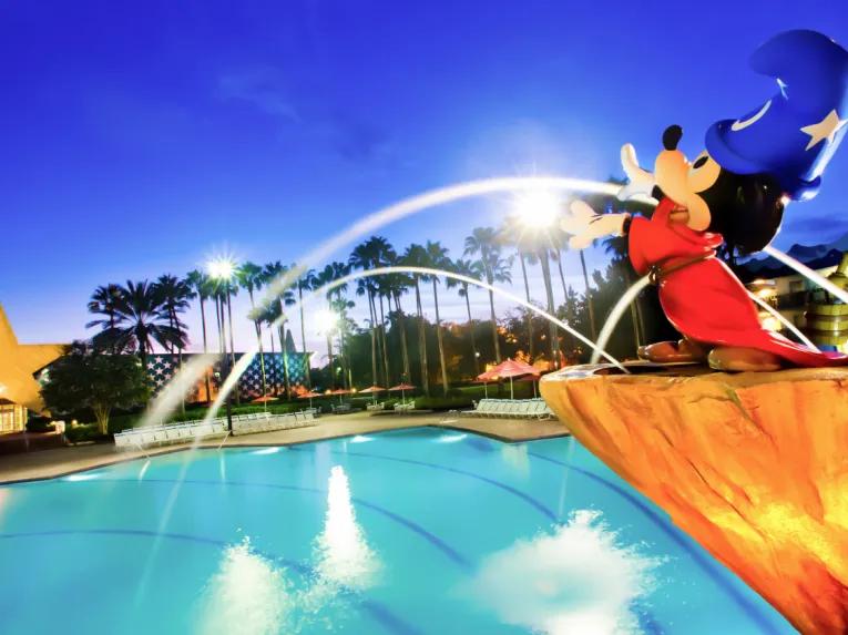 Fantasia Pool, Disney's All-Star Movies Resort