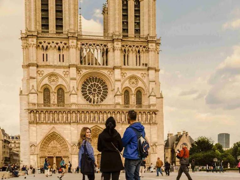 Paris City Tour Eiffel Tower views Ile de la Cite and Louvre Access