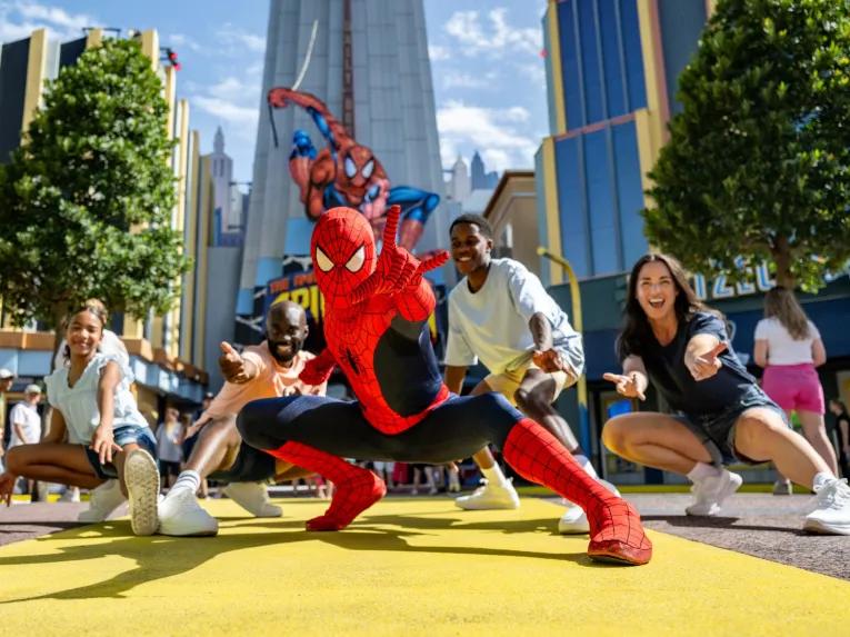 Guests with Spiderman, Universal Islands of Adventure