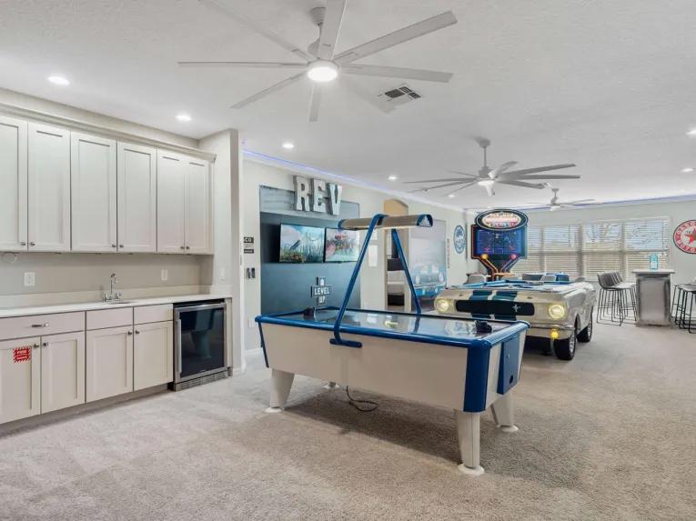 Solterra (34545) 14-bedroom Villa in Davenport