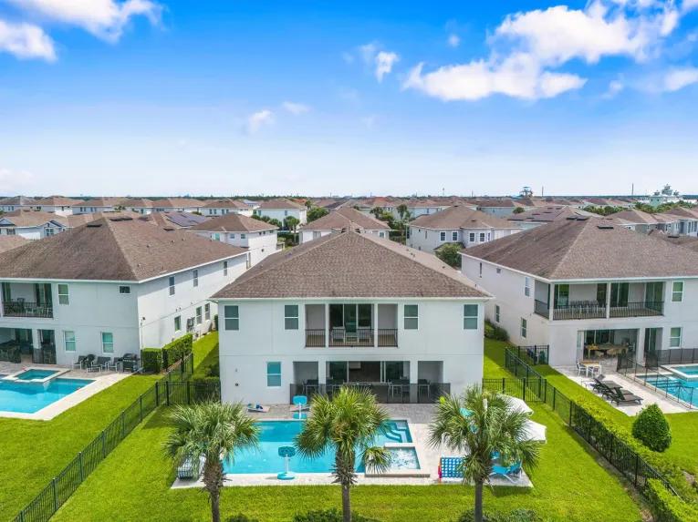 Encore Club at Reunion (34571) 12-bedroom Villa in Kissimmee