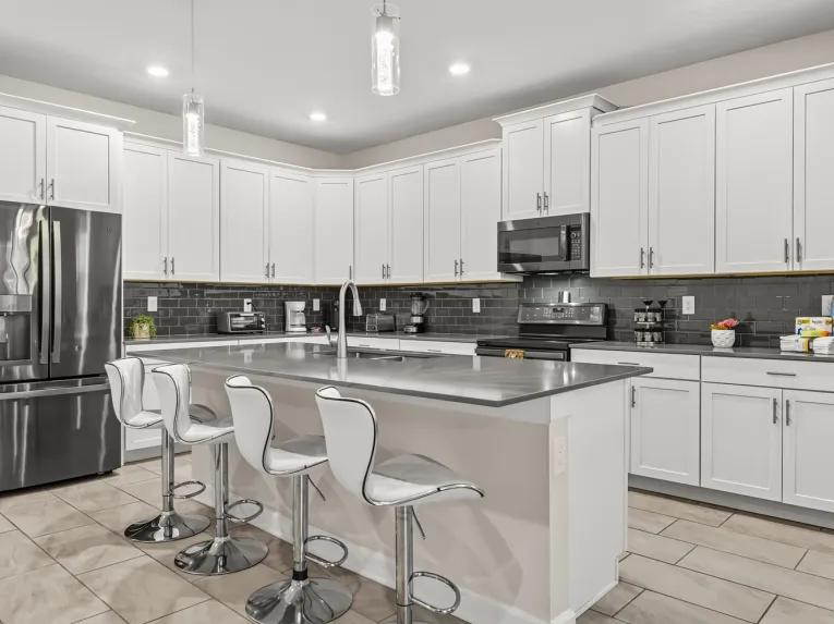 Storey Lake (34718) 6-bedroom Villa in Kissimmee