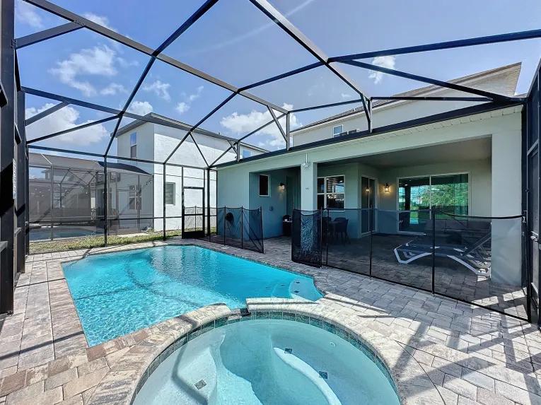 Solara Resort (34640) 6-bedroom Villa in Kissimmee