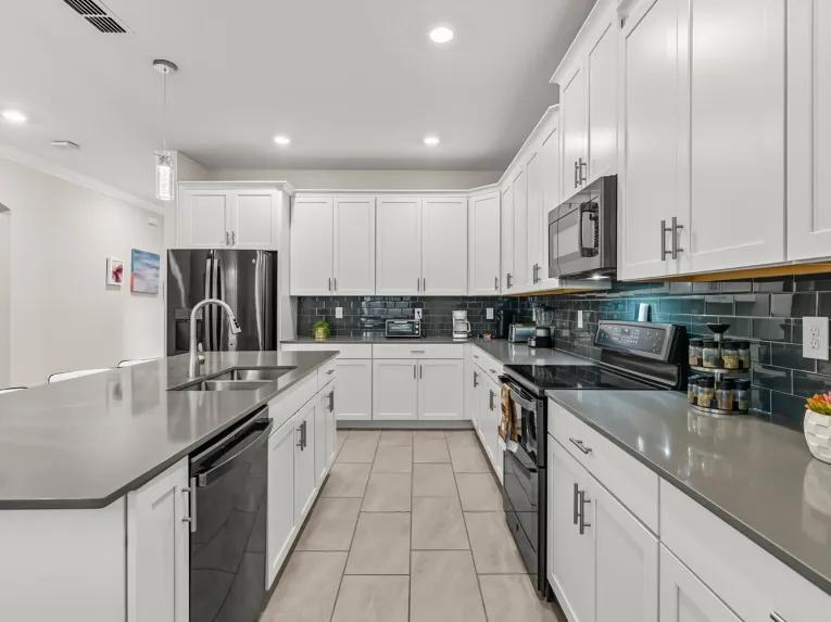 Storey Lake (34718) 6-bedroom Villa in Kissimmee