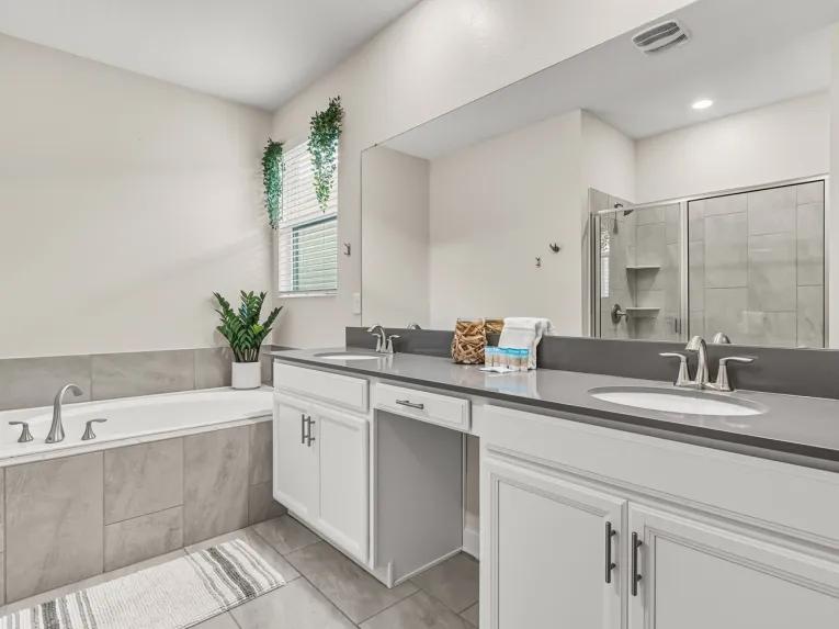 Storey Lake (34718) 6-bedroom Villa in Kissimmee
