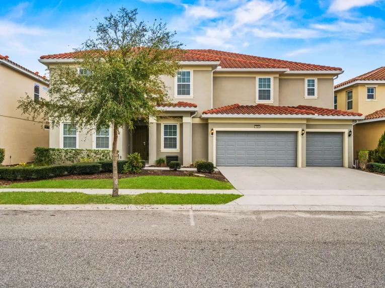 Solterra (34568) 14-bedroom Villa in Davenport