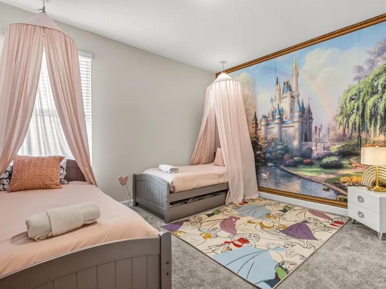 Storey Lake (34718) 6-bedroom Villa in Kissimmee