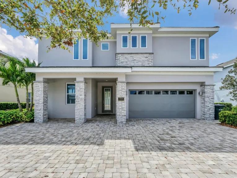 Encore Club at Reunion (34805) 8-bedroom Villa in Kissimmee