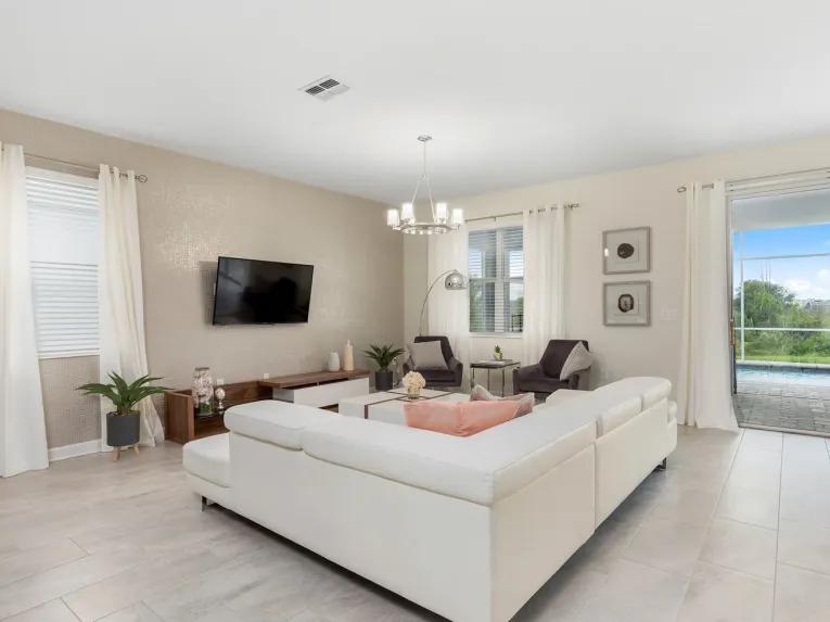 ChampionsGate (6593) 8-bedroom Villa in Davenport