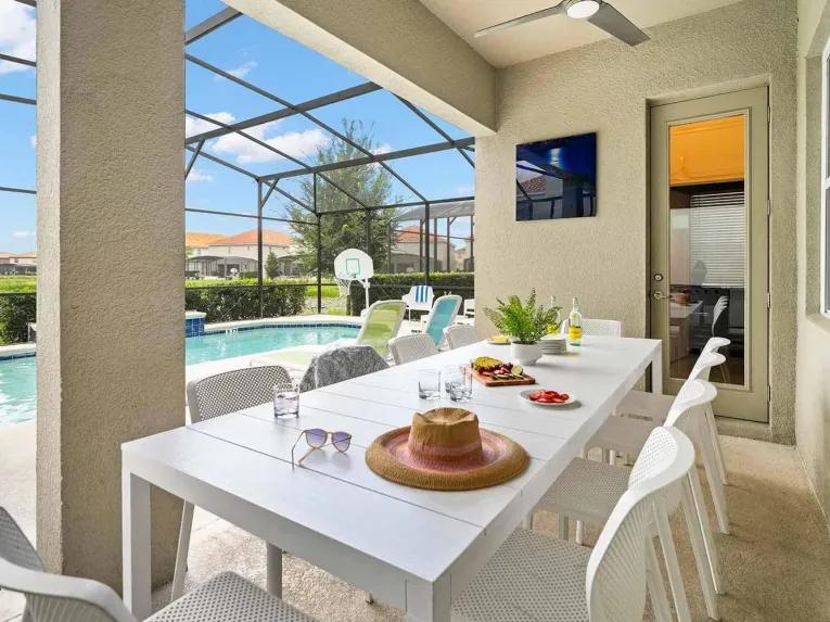 Solterra (31819) 10-bedroom Villa in Davenport