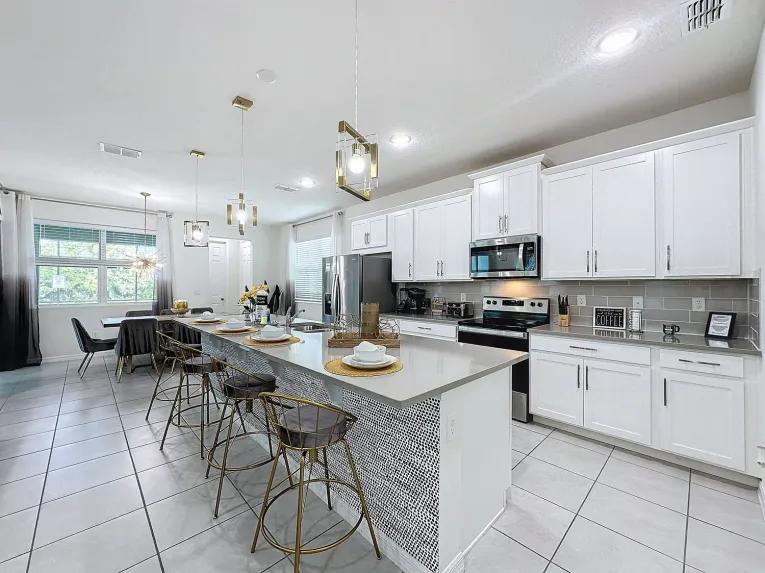Solara Resort (34640) 6-bedroom Villa in Kissimmee
