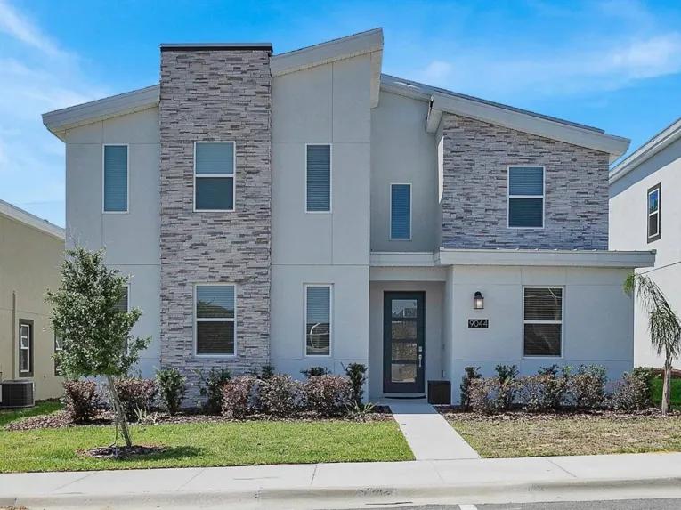 ChampionsGate (7334) 8-bedroom Villa in Davenport