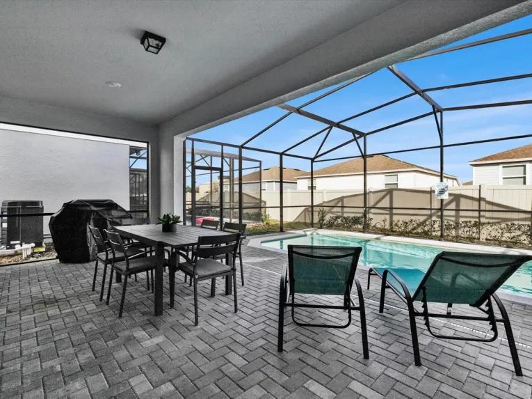 Windsor Island (24246) 5-bedroom Villa in Davenport