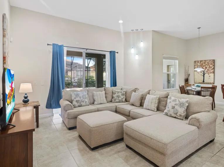 Solterra (29097) 5-bedroom Villa in Davenport