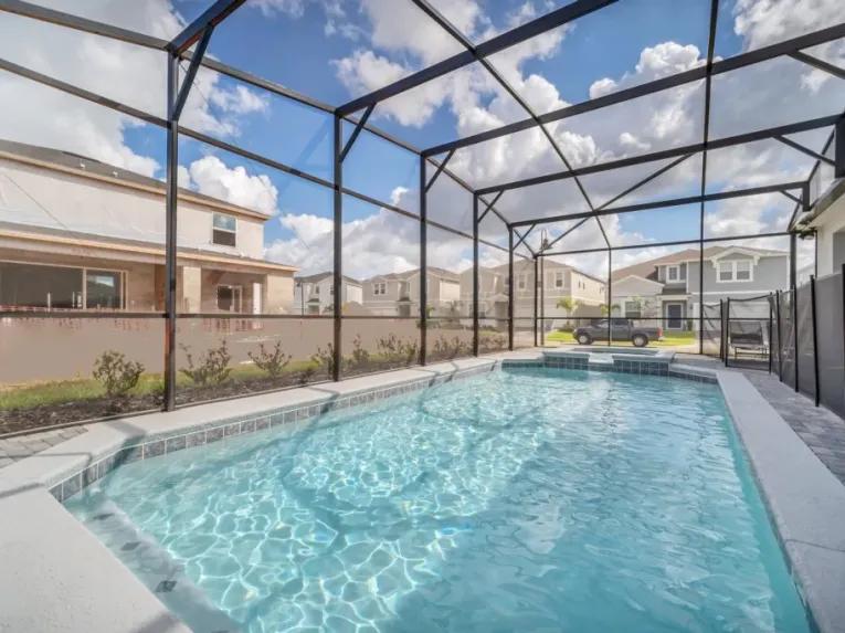 Windsor Island (6021) 8-bedroom Villa in Davenport