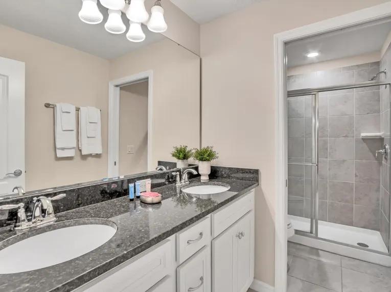 Solterra (27429) 6-bedroom Villa in Davenport