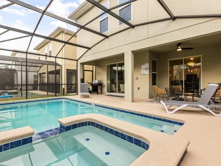 Storey Lake (34718) 6-bedroom Villa in Kissimmee