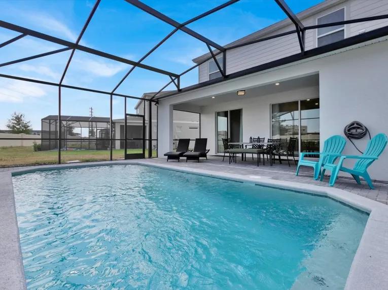 Windsor Island (8112) 5-bedroom Villa in Davenport