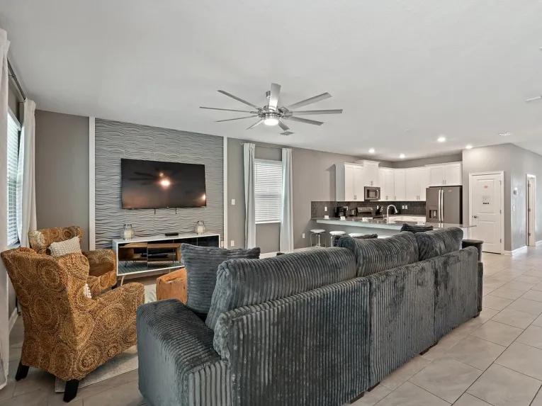 ChampionsGate (33025) 9-bedroom Villa in Davenport