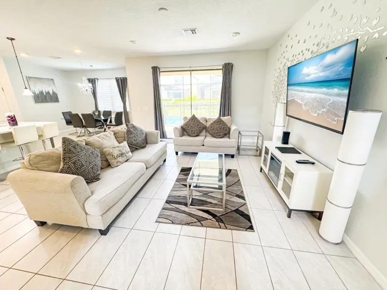 Solterra (34827) 5-bedroom Villa in Davenport
