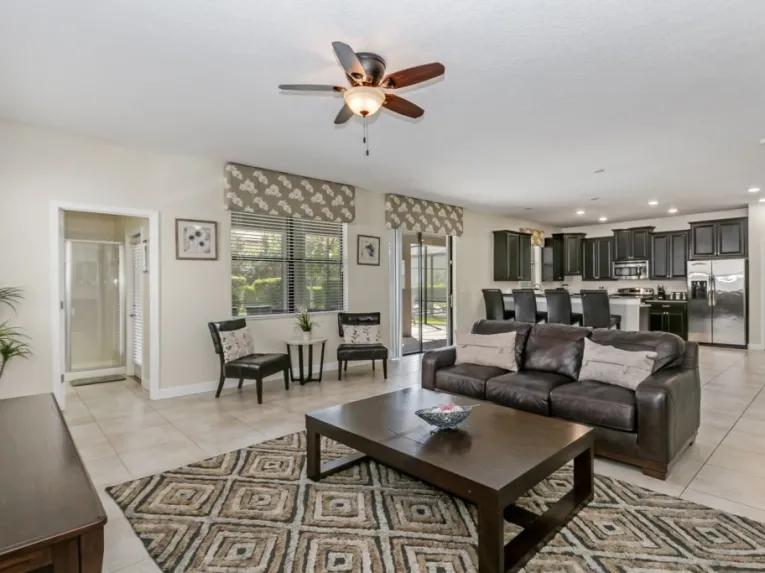 ChampionsGate (3677) 6-bedroom Villa in Davenport