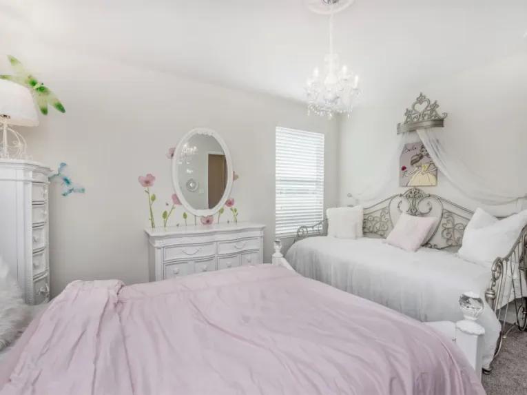 Storey Lake (2569) 6-bedroom Villa in Kissimmee